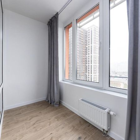 Luxury Apartment Near Metro Station Osokorky 基輔 外观 照片