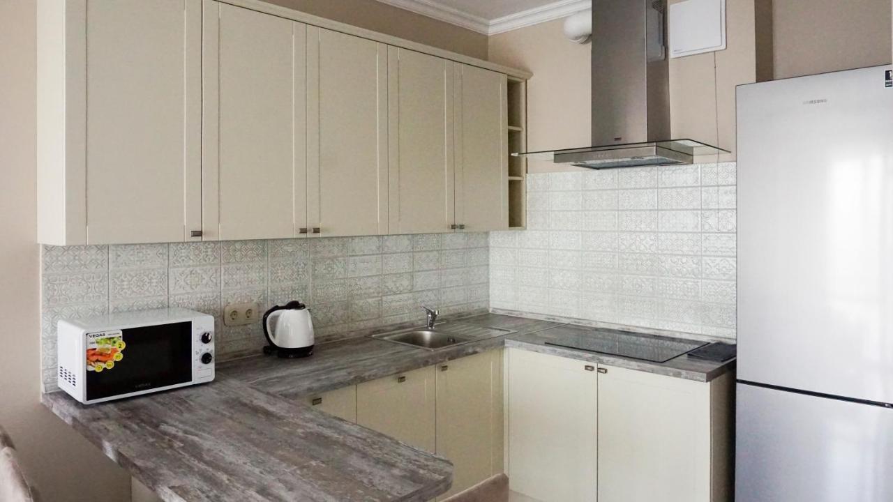 Luxury Apartment Near Metro Station Osokorky 基輔 外观 照片
