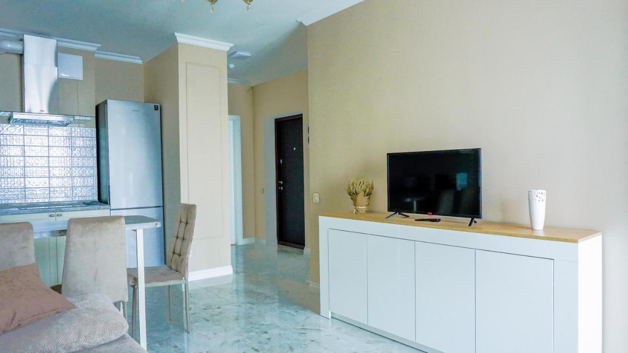 Luxury Apartment Near Metro Station Osokorky 基輔 外观 照片