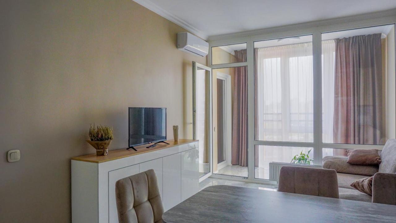 Luxury Apartment Near Metro Station Osokorky 基輔 外观 照片