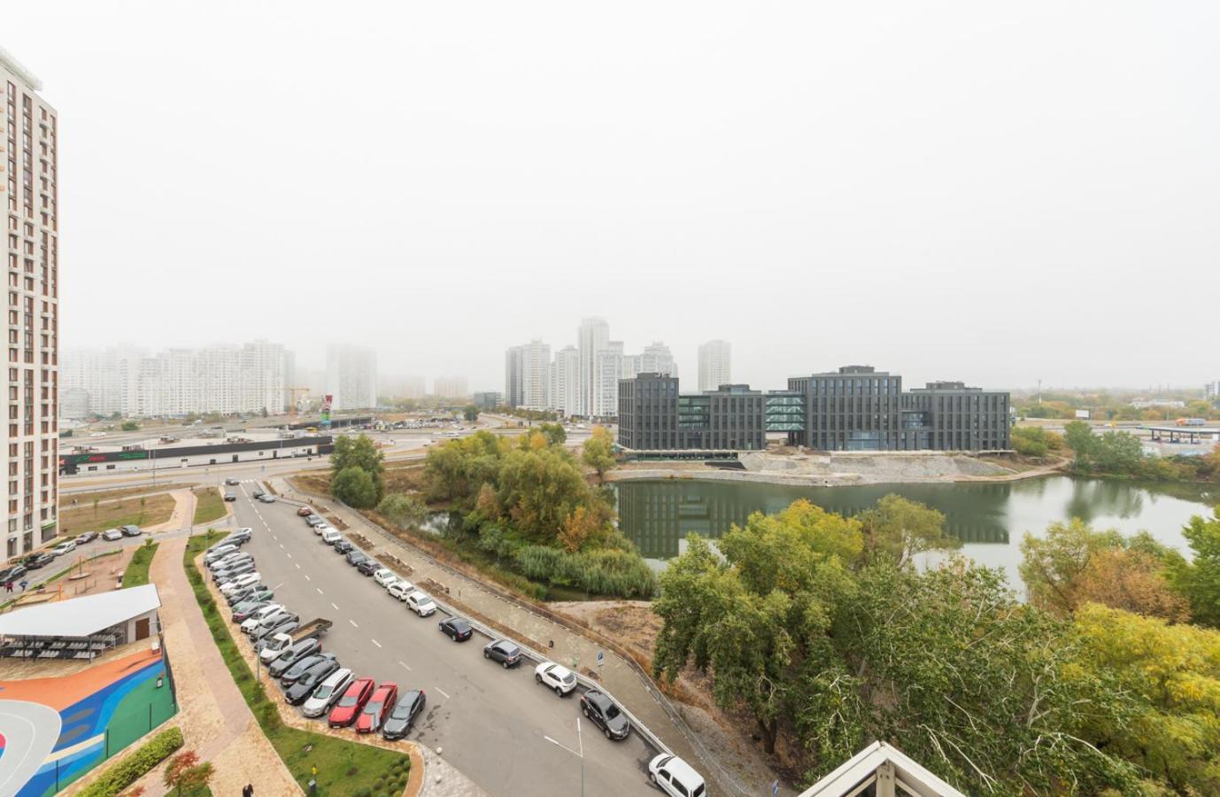 Luxury Apartment Near Metro Station Osokorky 基輔 外观 照片